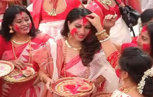 হিন্দু মেয়েদের পুজোর ছবি, পিকচার, ইমেজ ২০২৫